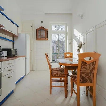 Downtown Cozy Corner